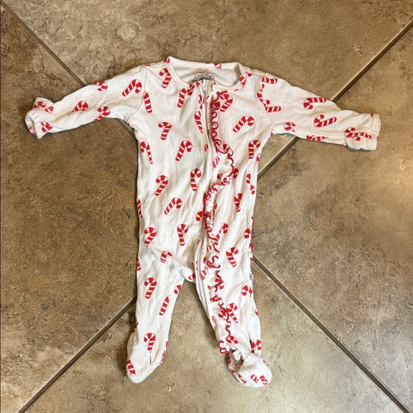 Caden Lane Other - Caden Lane Baby Girl’s Candy Cane Footie Jammies